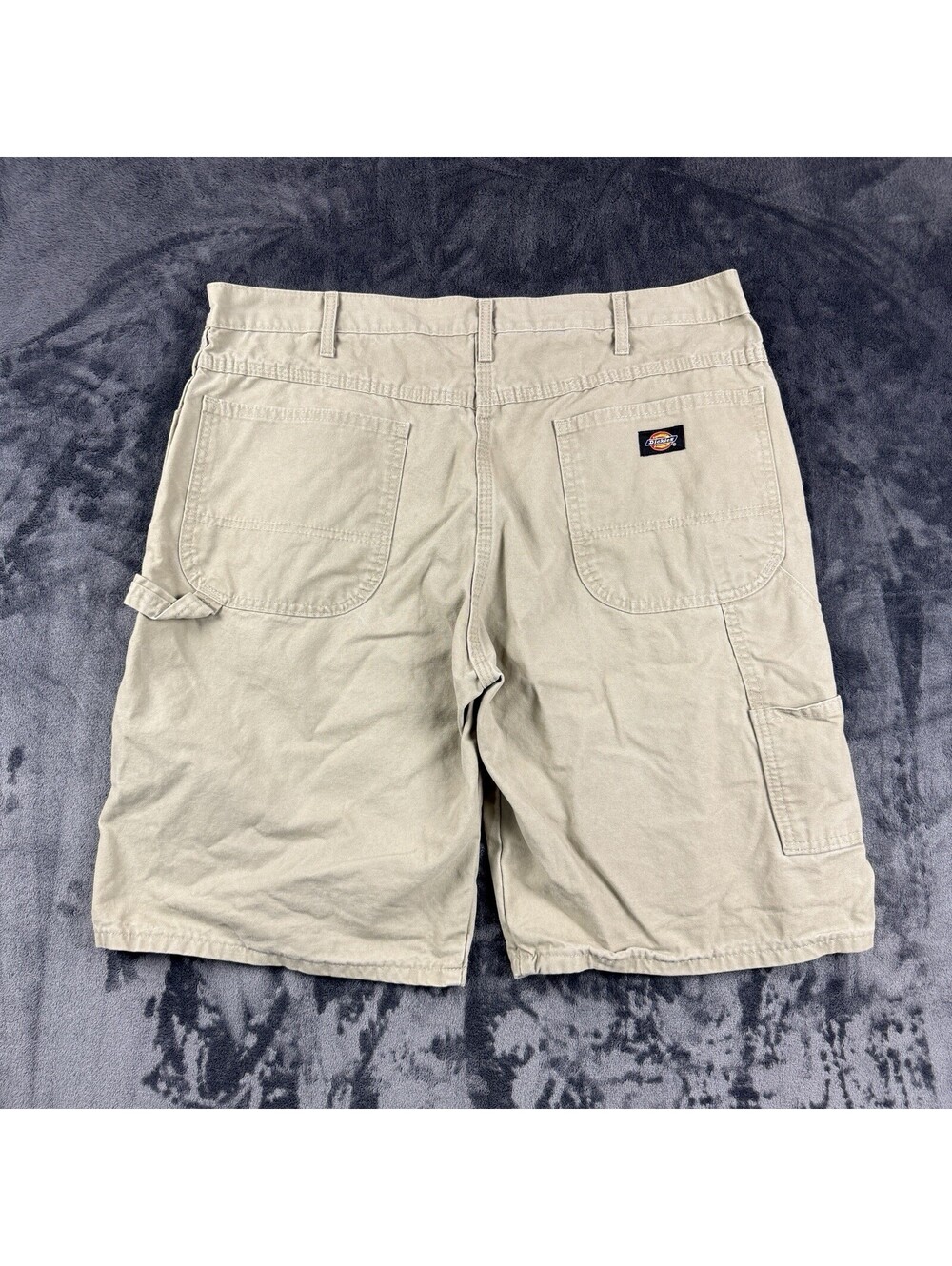 Dickies Men’s Relaxed Fit Carpenter Work Shorts Khaki Beige Utility Workwear W40